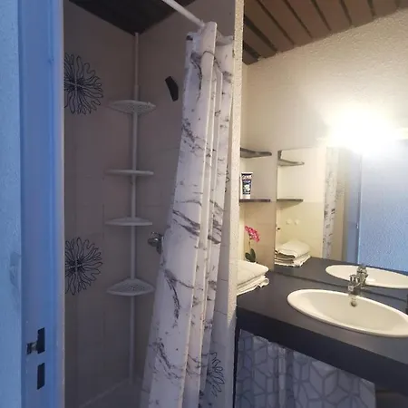 Meuble 4 A 6 Couchages Le Lagon Bleu Du Roi *